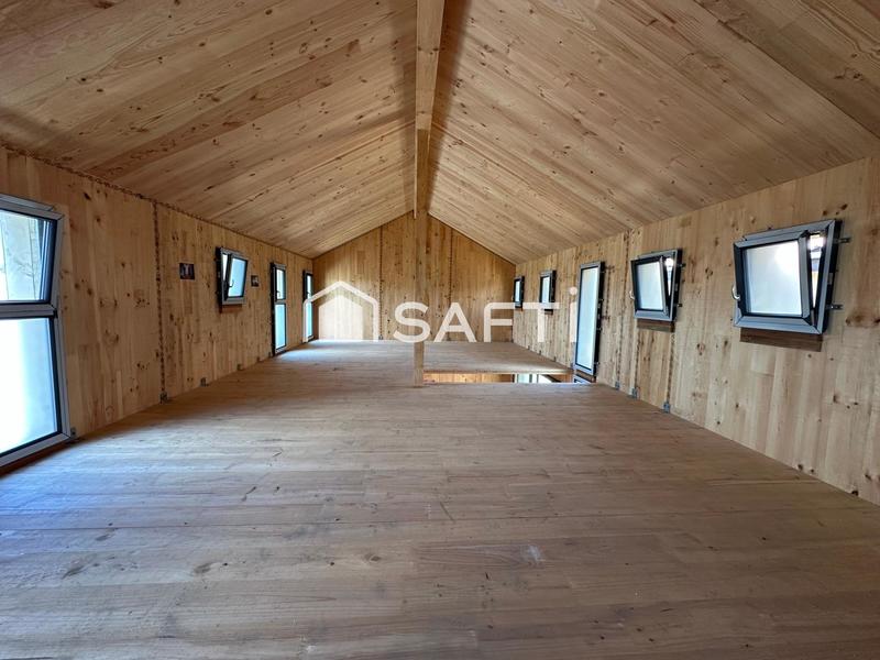 Maison - 120 m² - 5 pièces