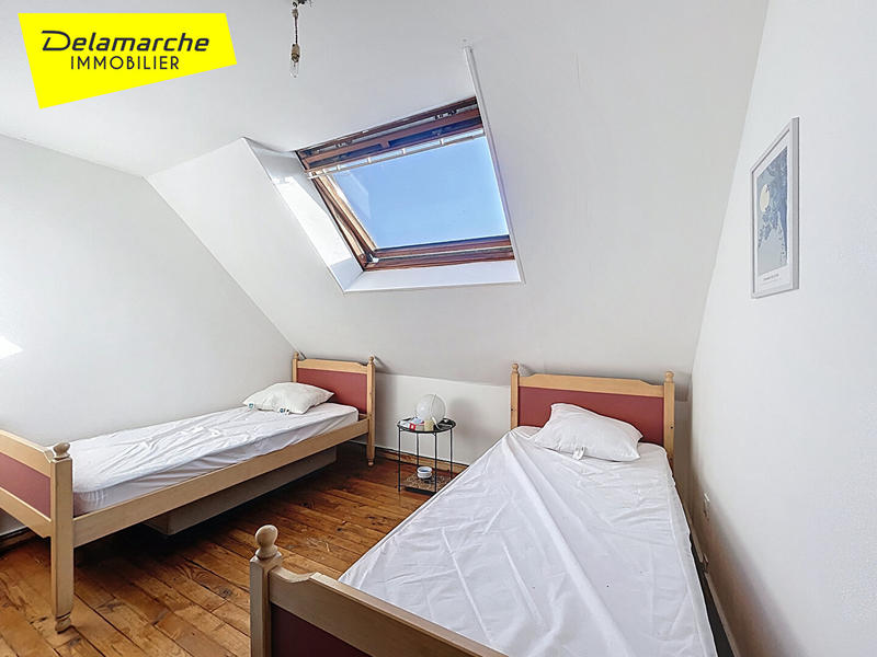 Maison - 169 m² - 10 pièces