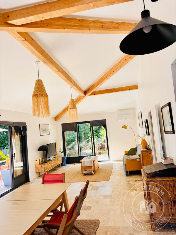 Maison contemporaine - 110 m² - 4 pièces