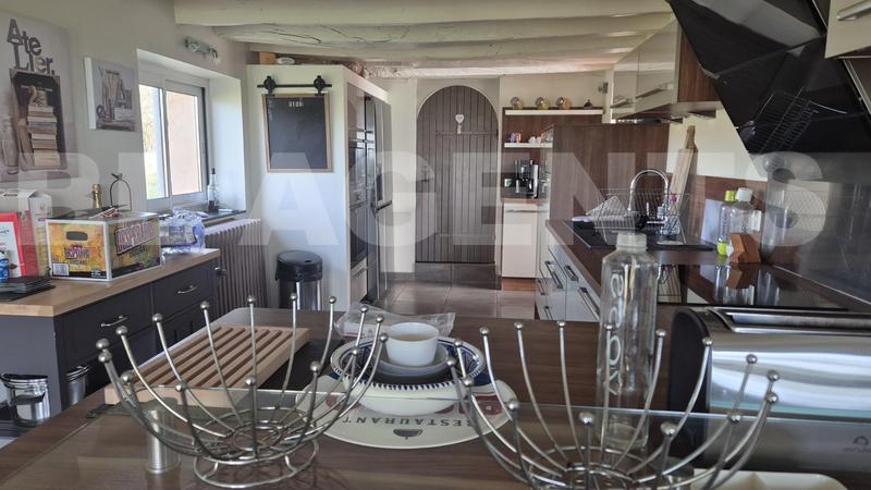 Maison en pierre - 176 m² - 6 pièces