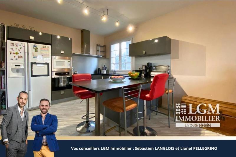 Maison - 170 m² - 6 pièces