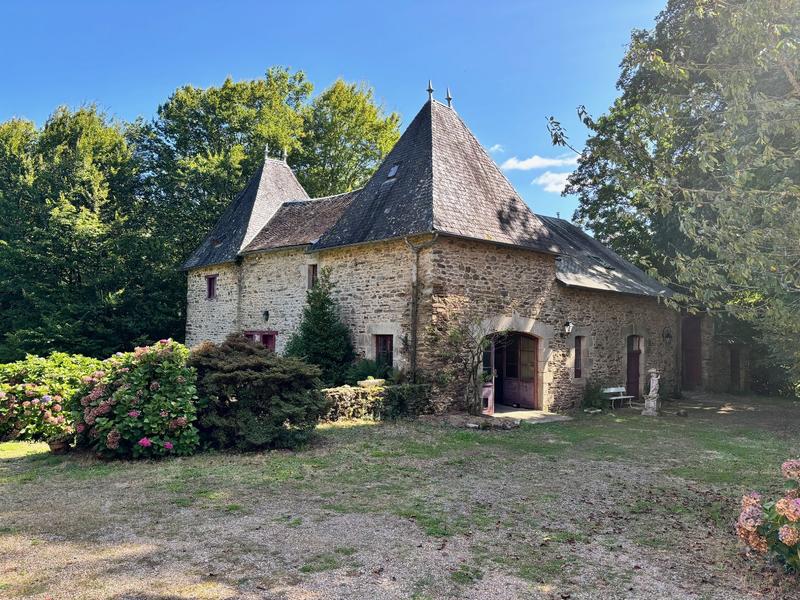 Château - 511 m² - 28 pièces