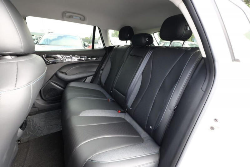 Mg mg5 Luxury 50 Kwh 177 Ch