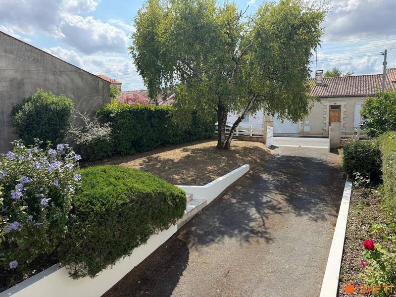 Maison - 96 m² - 5 pièces