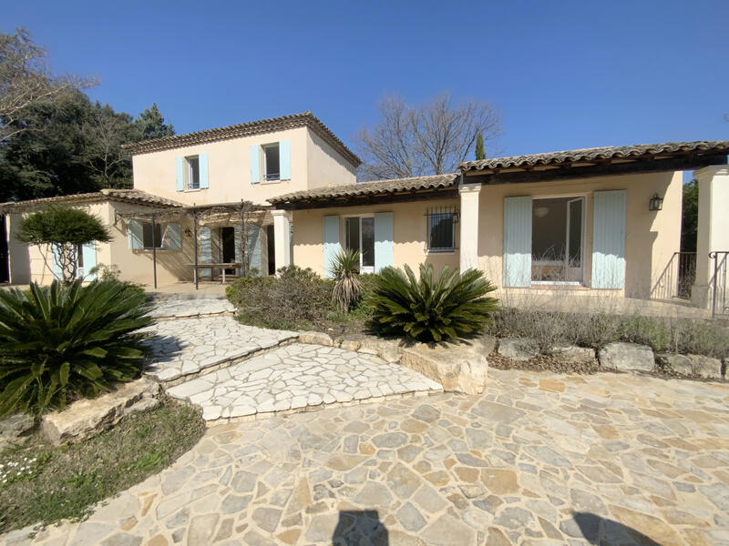 Maison - 160 m² - 6 pièces