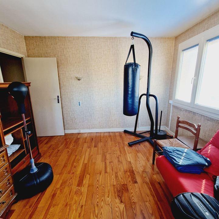 Maison traditionnelle - 106 m² - 5 pièces