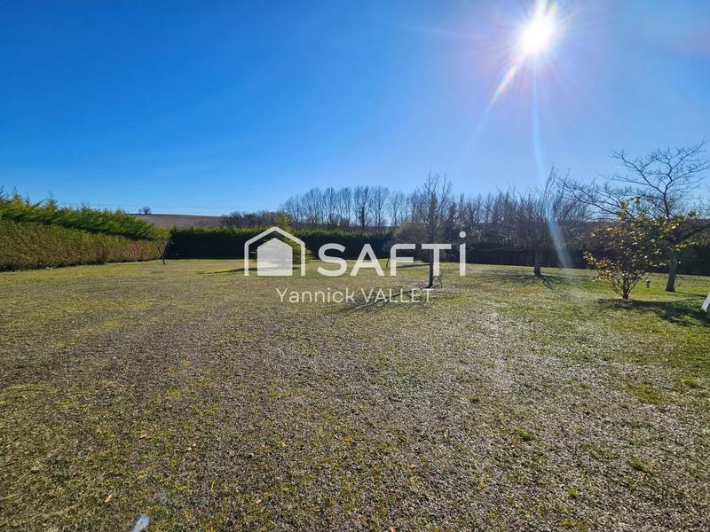 Maison - 240 m² - 10 pièces