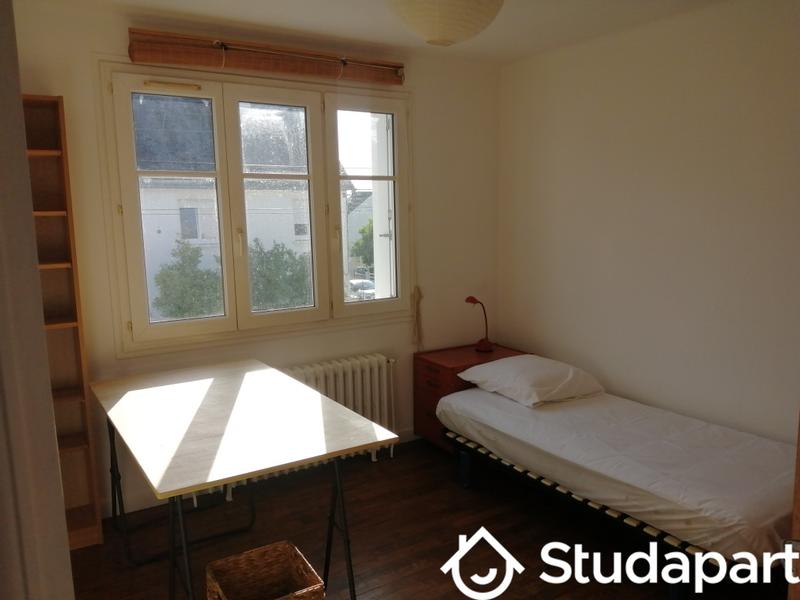 Chambre - 12 m² - 1 pièce