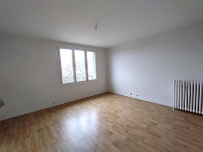 Appartement - 70 m² - 4 pièces