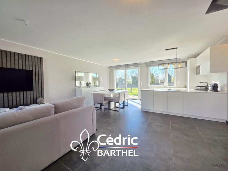 Maison - 101 m² - 4 pièces