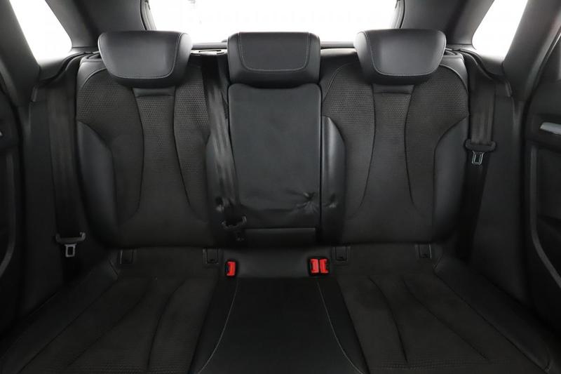 Audi A3 sportback 35 Tfsi Cod s line s tronic 7 150 ch