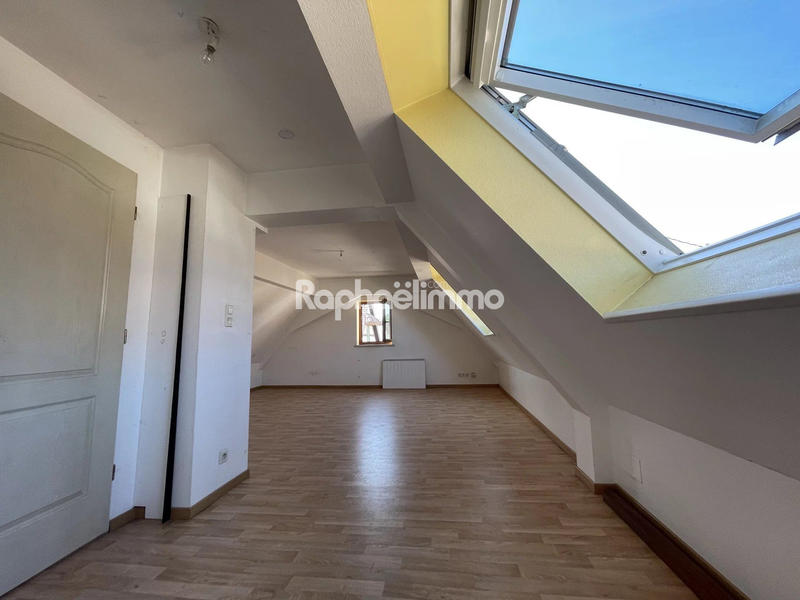 Maison ancienne - 106 m² - 4 pièces