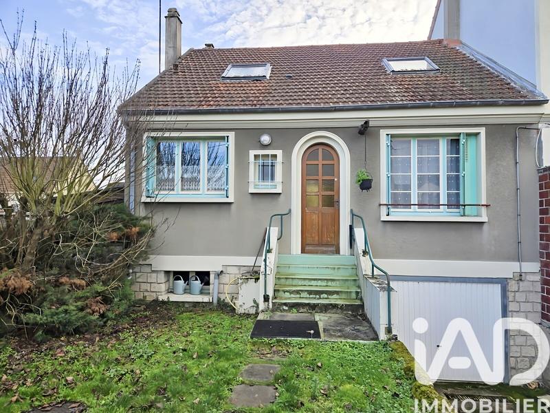 Maison - 93 m² - 6 pièces