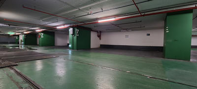 Parking / Garage - 14 m²
