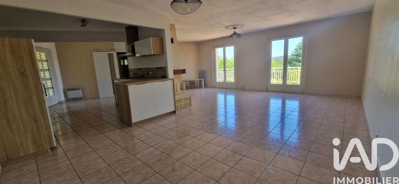 Maison - 170 m² - 8 pièces