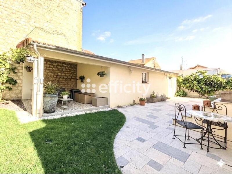 Maison - 180 m² - 6 pièces