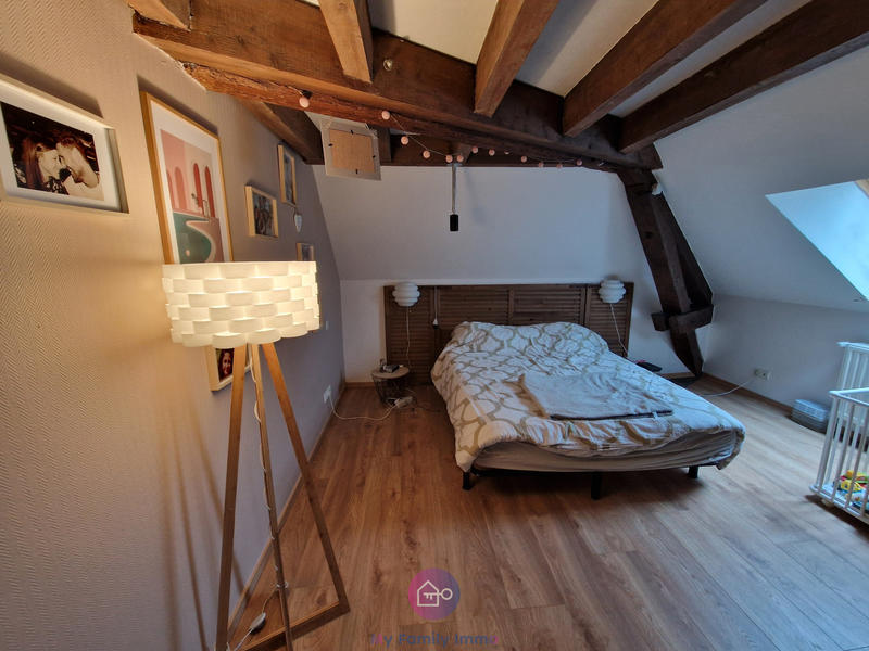 Appartement - 140 m² - 6 pièces