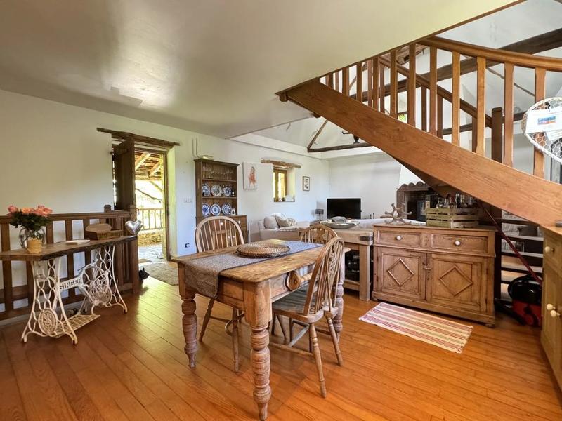 Maison traditionnelle - 135 m² - 5 pièces