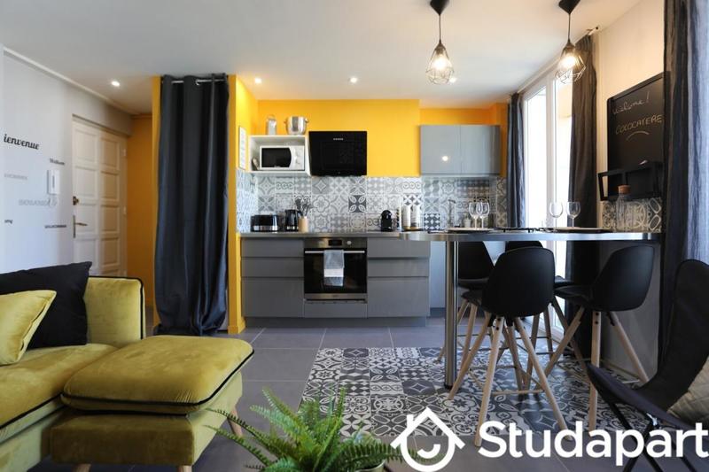 Chambre - 10 m² - 1 pièce