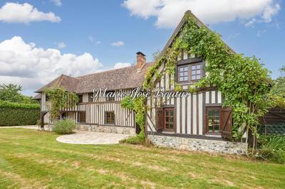 Maison - 250 m² - 9 pièces