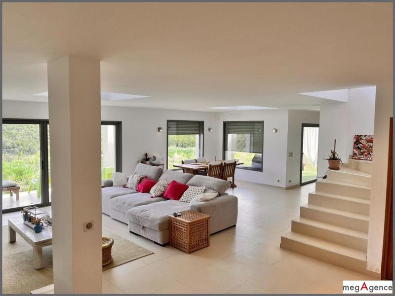 Maison de campagne - 223 m² - 8 pièces