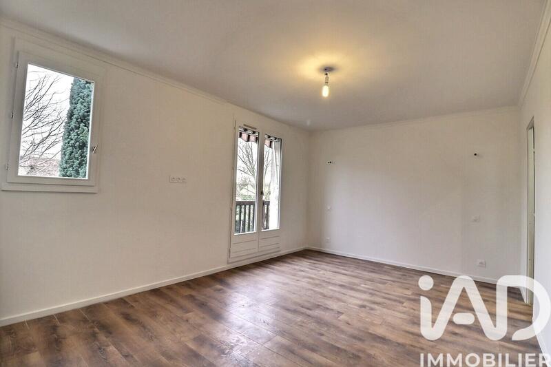 Maison - 143 m² - 7 pièces