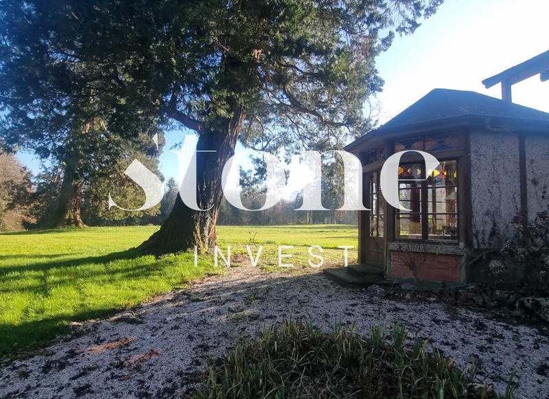 Maison - 409 m² - 12 pièces