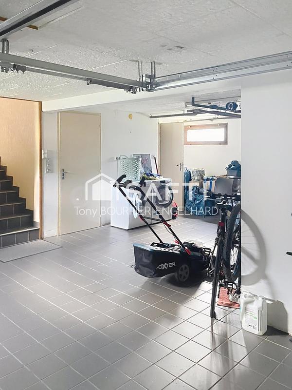 Maison - 103 m² - 5 pièces