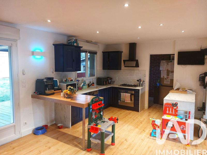 Maison - 185 m² - 6 pièces