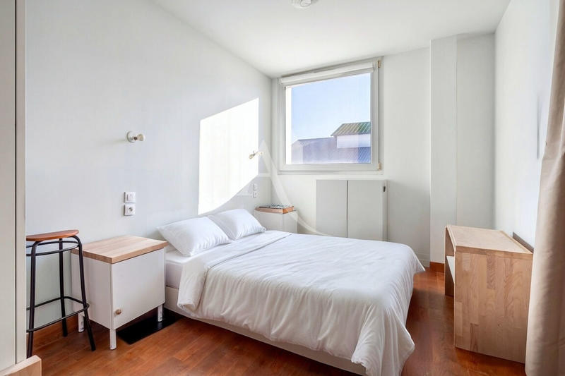 Loft - 81 m² - 5 pièces