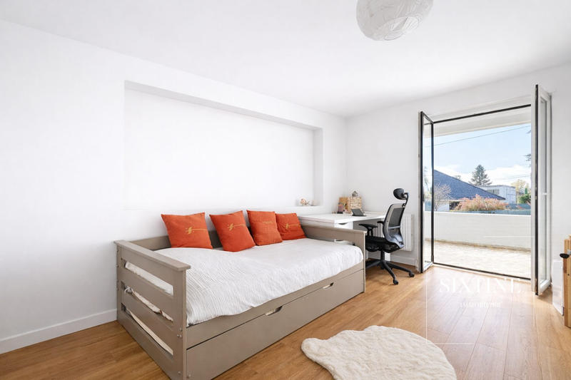 Maison - 145 m² - 6 pièces