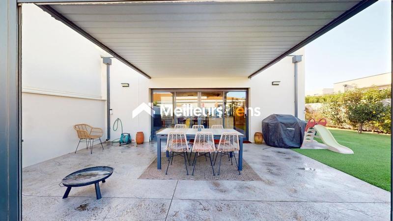 Villa - 120 m² - 5 pièces