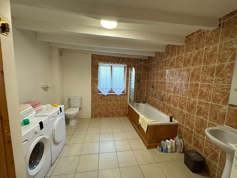 Maison - 168 m² - 6 pièces