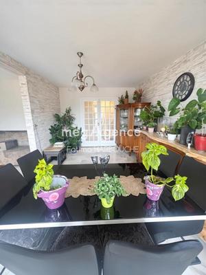 Appartement - 82 m² - 4 pièces
