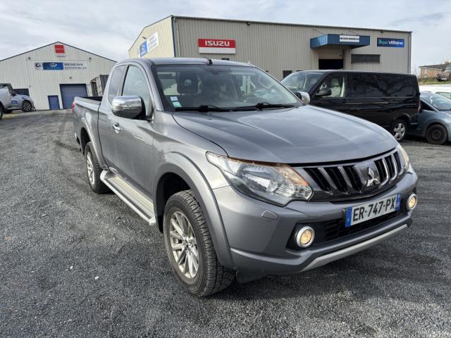 Mitsubishi L200 Club Cab 2.4 Di-D 181 Intense Connect
