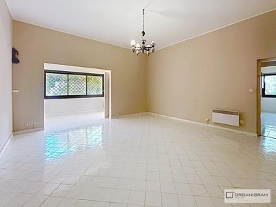 Appartement - 135 m² - 5 pièces