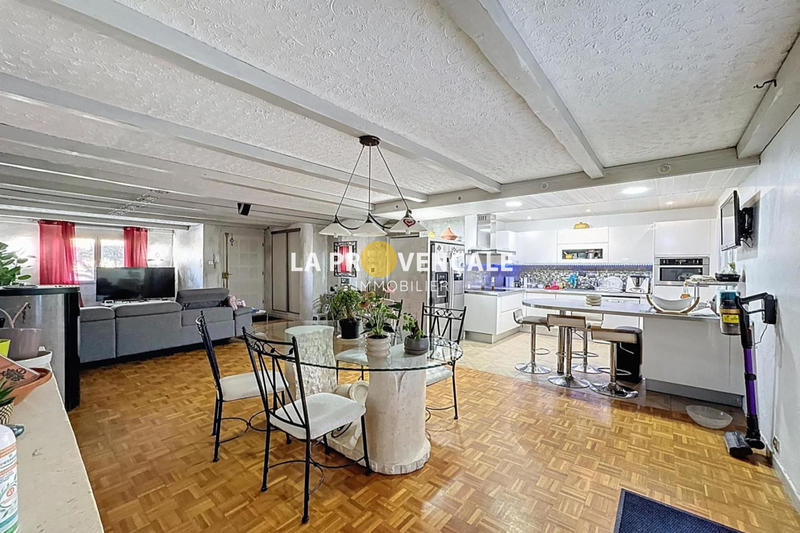 Maison - 117 m² - 5 pièces