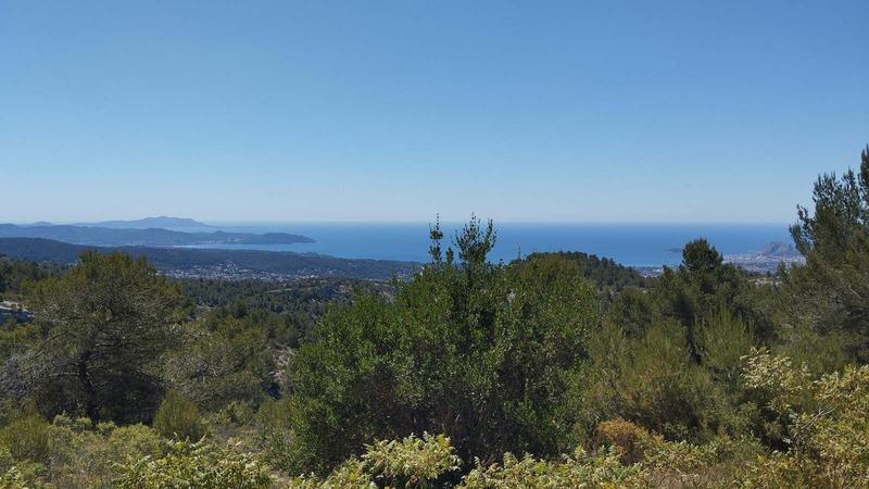 Terrain constructible - 3 950 m²