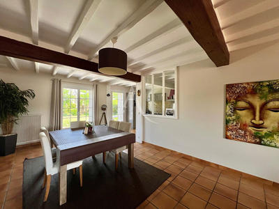 Maison - 136 m² - 6 pièces