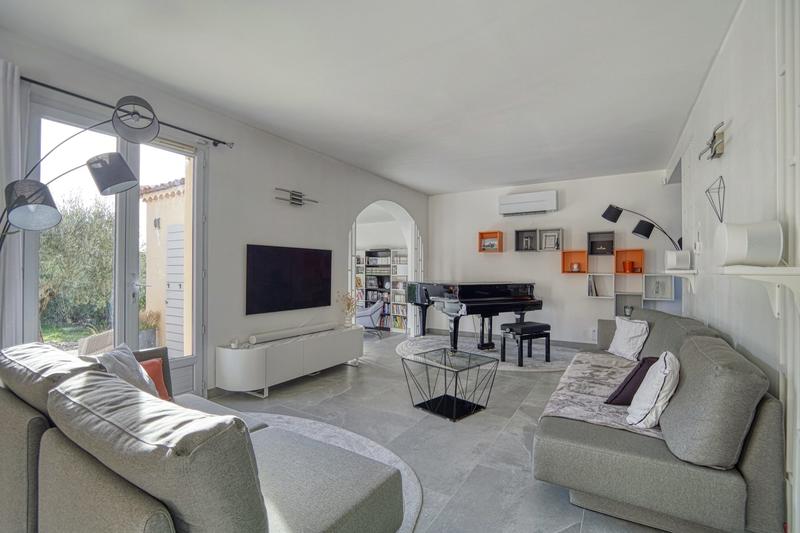 Villa - 156 m² - 6 pièces