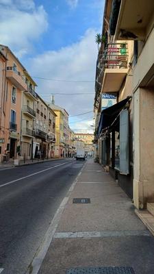 Local commercial - 90 m² - 4 pièces