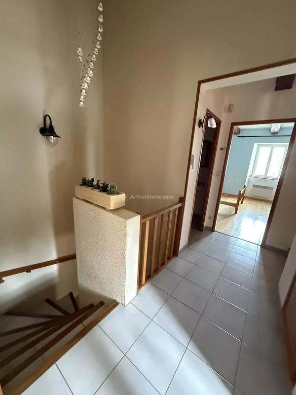 Maison - 190 m² - 6 pièces