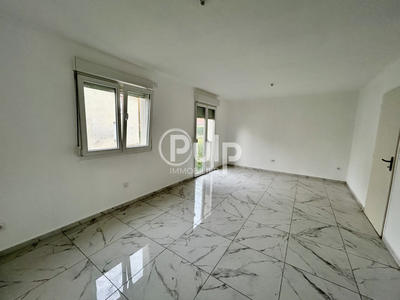 Maison - 65 m² - 4 pièces