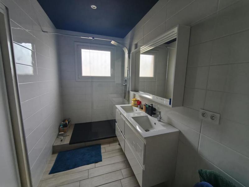 Maison - 93 m² - 5 pièces