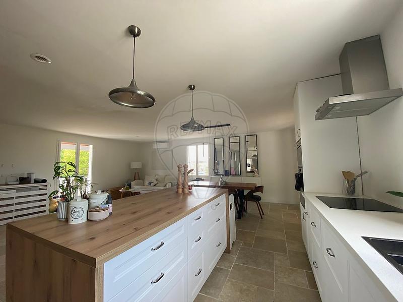 Maison - 150 m² - 6 pièces