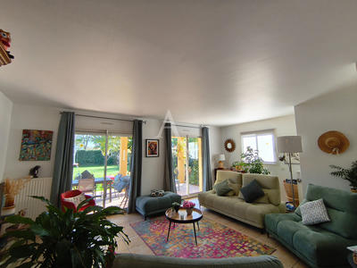 Maison - 187 m² - 7 pièces