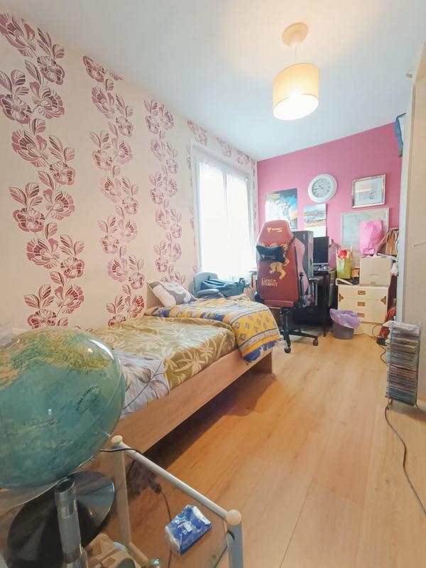 Maison - 84 m² - 5 pièces