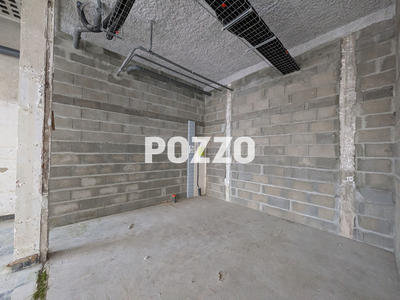 Local commercial - 91 m²