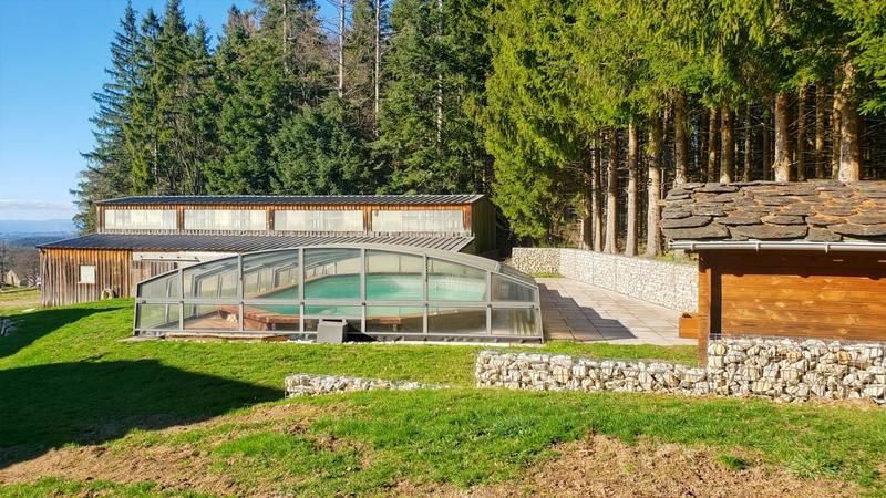 Maison - 180 m² - 6 pièces