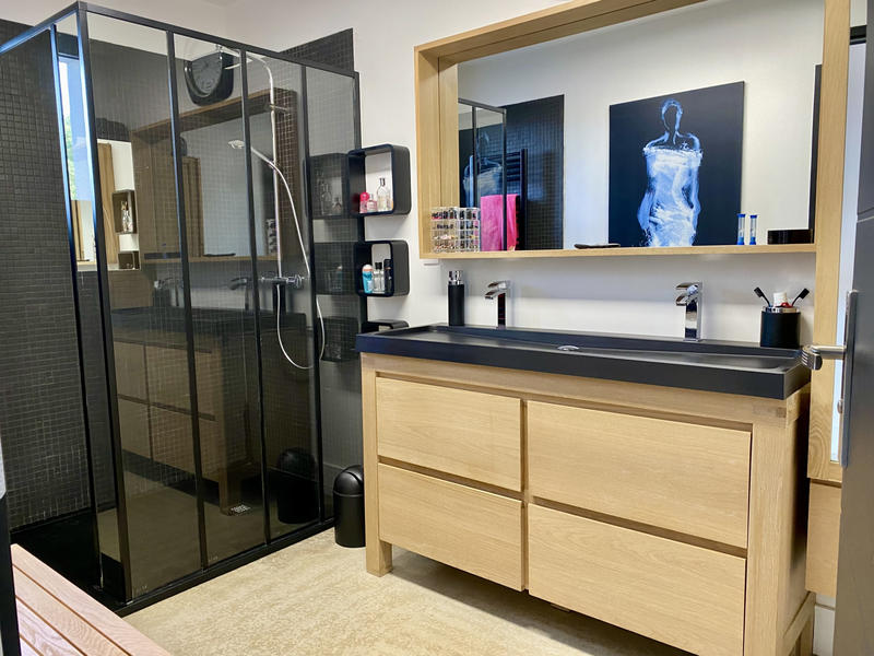 Maison - 185 m² - 7 pièces